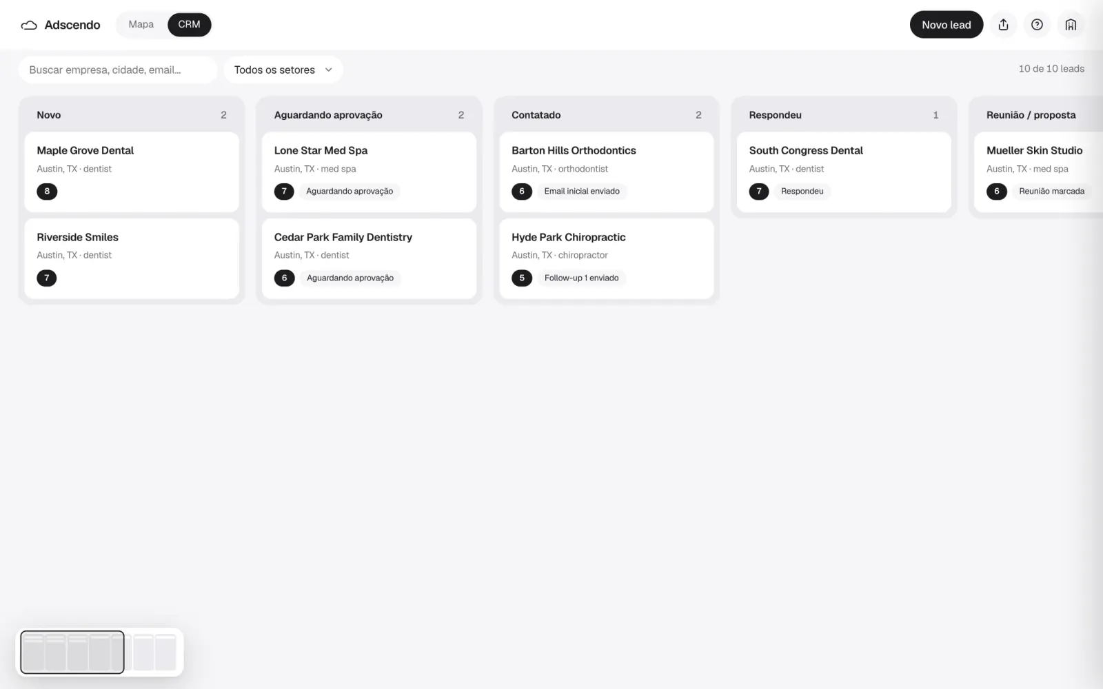 O CRM no computador e no celular. Dados de exemplo.